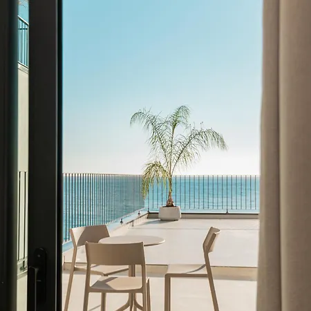 Avaris Hotel Dhërmi