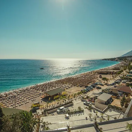 Avaris Hotel Dhërmi