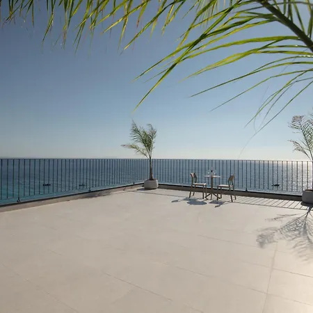Hotel Avaris 5*